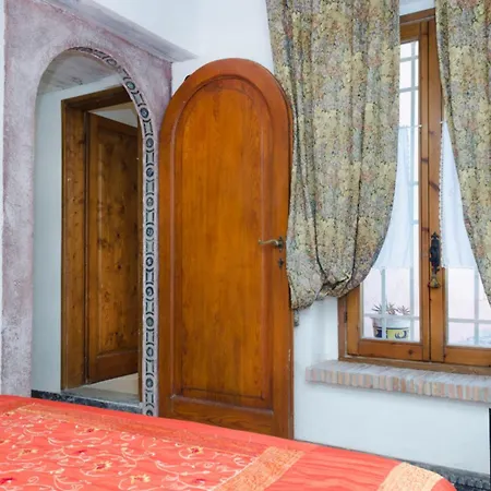 Casa Dell Uccellino
