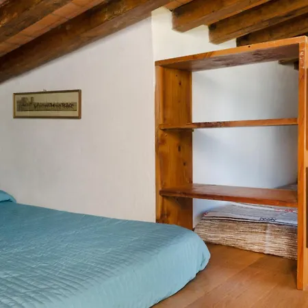 Casa Dell Uccellino *